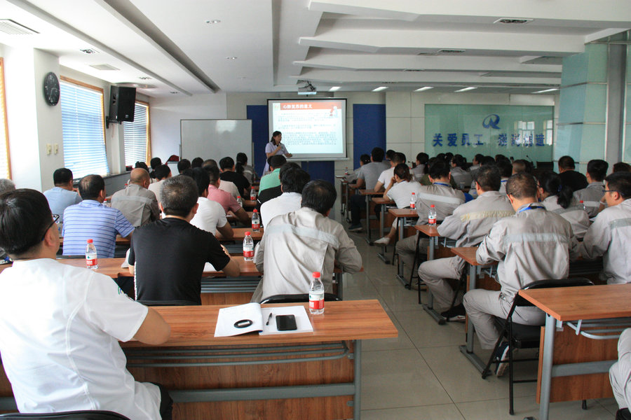 1561425545894531.jpg 2019.6.14心肺复苏培训 048.jpg